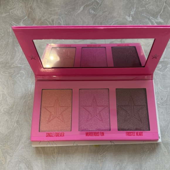 Jeffree Star Heartbreaker Skin Frost Highlighter Palette. BRAND NEW - 3 colors - Picture 5 of 5